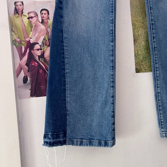 Retro High Waisted Flare Jeans Gap Size 4 Light Wash Dark Wash Details Denim - Picture 2 of 5